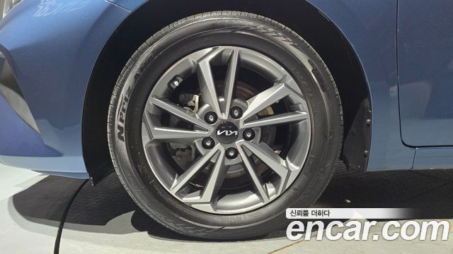 Kia K3 (II) 1.6 Prestige 2022 — фото 5