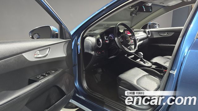 Kia K3 (II) 1.6 Prestige 2022 — фото 10