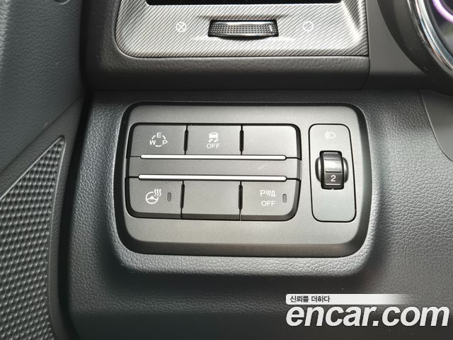 KG Mobility (SsangYong) Tivoli LX 2WD 2017 — фото 16