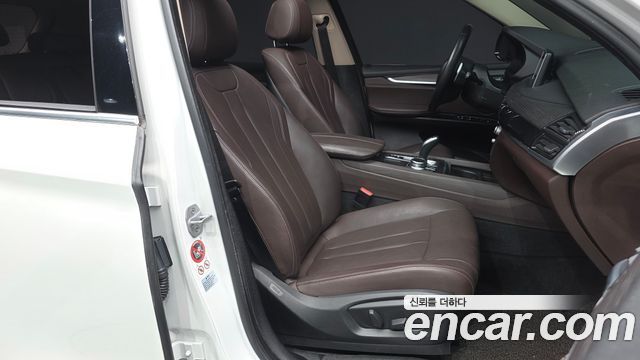 BMW X5 (F15) xDrive 30d 2017 — фото 11
