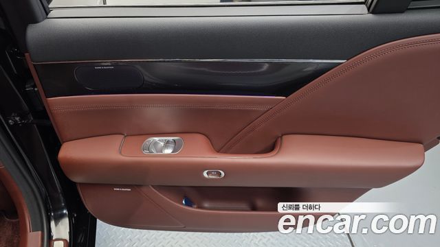 Genesis G90 (RS4) Gasoline 3.5 Turbo 2WD 2025 — фото 25