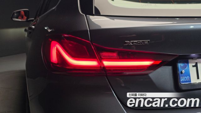 BMW 1 Series (F40) M135i xDrive 2021 — фото 23
