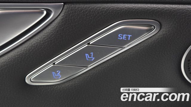 Genesis G80 (RG3) Gasoline 3.5 Turbo AWD 2022 — фото 30