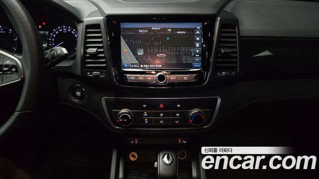 KG Mobility (SsangYong) Rexton Sports Diesel 2.2 4WD Prestige Special 2020 — фото 18