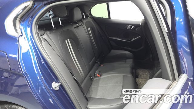 BMW 1 Series (F40) 118d Joy First Edition 2020 — фото 11