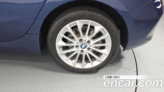 BMW 1 Series (F40) 118d Joy First Edition 2020 — фото 21