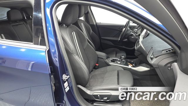 BMW 1 Series (F40) 118d Joy First Edition 2020 — фото 26