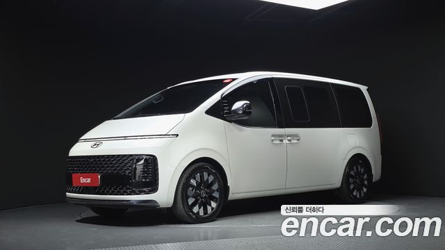 Hyundai Staria Lounge 9-Seater Inspiration 2025 — фото 1