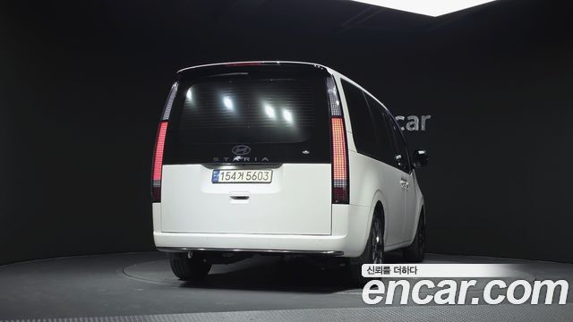 Hyundai Staria Lounge 9-Seater Inspiration 2025 — фото 4