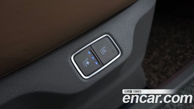 Hyundai Staria Lounge 9-Seater Inspiration 2025 — фото 19