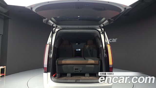 Hyundai Staria Lounge 9-Seater Inspiration 2025 — фото 20