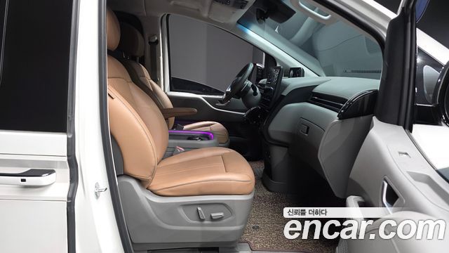 Hyundai Staria Lounge 9-Seater Inspiration 2025 — фото 26