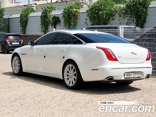 Jaguar XJ 3.0D Premium Luxury SWB X351 2014 — фото 3