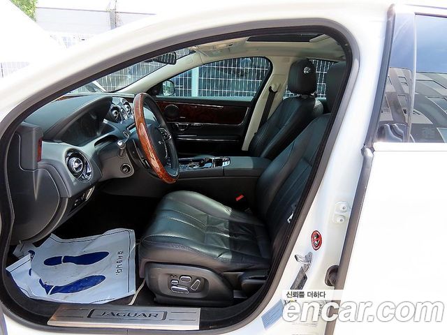 Jaguar XJ 3.0D Premium Luxury SWB X351 2014 — фото 5