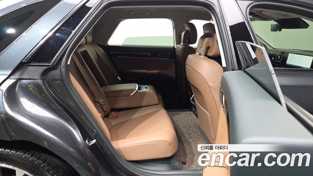 Hyundai Grandeur (GN7) 3,5 Gasoline 4WD Calligraphy 2023 — фото 12