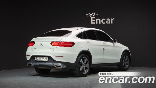 Mercedes-Benz GLC-Class (X253) GCL300 4MATIC Coupe 2019 — фото 2
