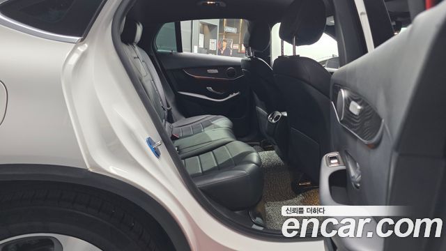 Mercedes-Benz GLC-Class (X253) GCL300 4MATIC Coupe 2019 — фото 11