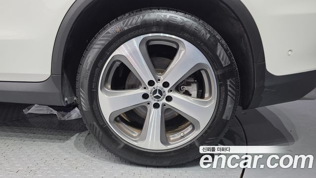 Mercedes-Benz GLC-Class (X253) GCL300 4MATIC Coupe 2019 — фото 21