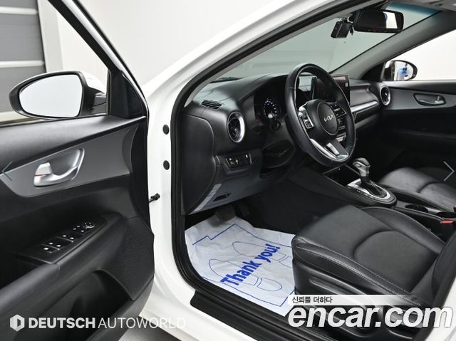 Kia K3 (II) 1.6 Prestige 2022 — фото 15