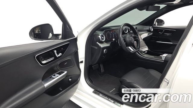 Mercedes-Benz C-Class (W206) C300 4MATIC AMG Line 2023 — фото 10