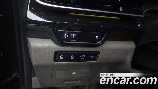 Kia Carnival (IV) HEV 9seater Gravity 2024 — фото 16