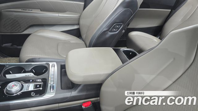 Kia Carnival (IV) HEV 9seater Gravity 2024 — фото 29