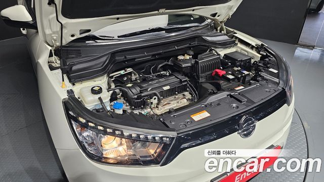 KG Mobility (SsangYong) Tivoli VX 2WD 2016 — фото 6