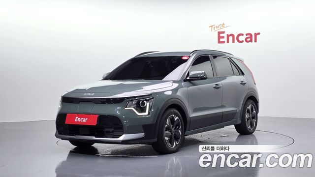 Kia Niro EV Air 2023 — фото 1