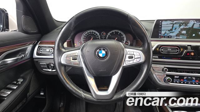 BMW 7 Series (G11) 730Ld xDrive 2016 — фото 13