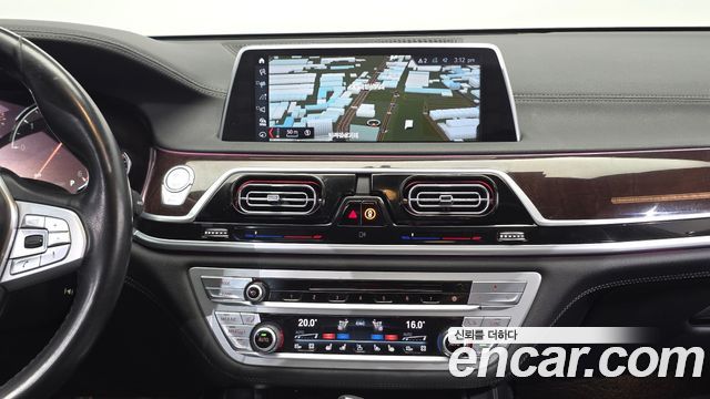 BMW 7 Series (G11) 730Ld xDrive 2016 — фото 14