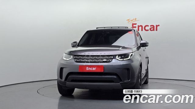 Land Rover Discovery 5 2.0 SD4 SE 2019 — фото 3