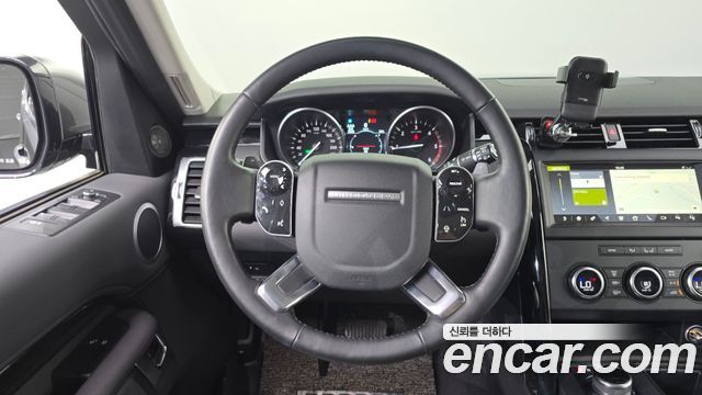 Land Rover Discovery 5 2.0 SD4 SE 2019 — фото 13