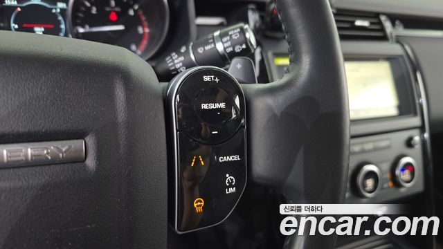 Land Rover Discovery 5 2.0 SD4 SE 2019 — фото 29
