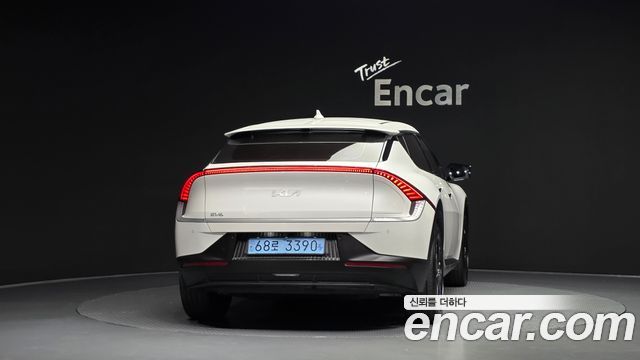Kia EV6 Long Range Air 2022 — фото 4