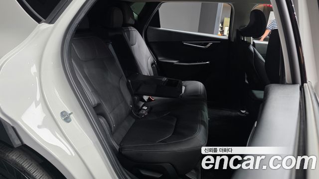 Kia EV6 Long Range Air 2022 — фото 12