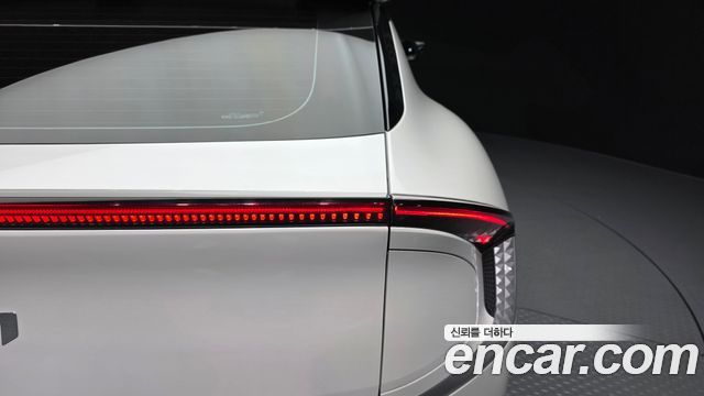 Kia EV6 Long Range Air 2022 — фото 23