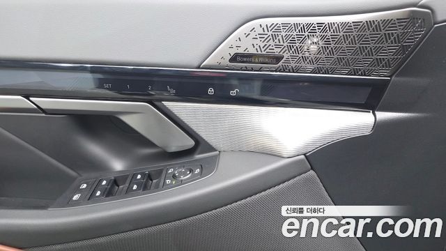 BMW 5 Series (G60) 530i xDrive M Sport Pro Special Edition 2025 — фото 28