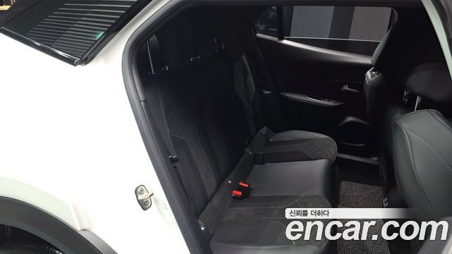 Peugeot 2008 (II) 1.5 BlueHDi GT Line 2021 — фото 16