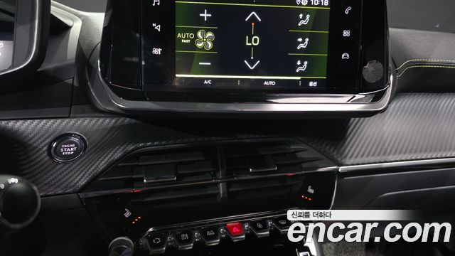 Peugeot 2008 (II) 1.5 BlueHDi GT Line 2021 — фото 20