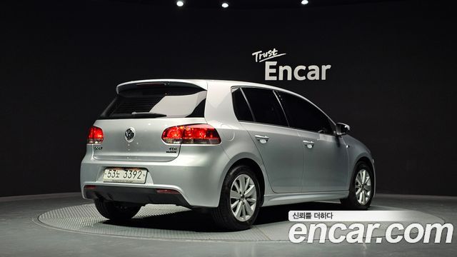 Volkswagen Golf (VI) 1.6 TDI Blue Motion StyleEdition 2013 — фото 2