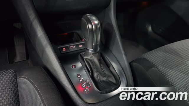 Volkswagen Golf (VI) 1.6 TDI Blue Motion StyleEdition 2013 — фото 9