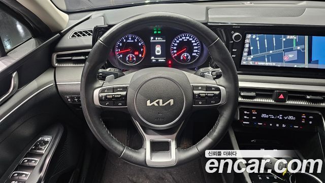 Kia K5 (III) 2.0 Prestige 2022 — фото 13