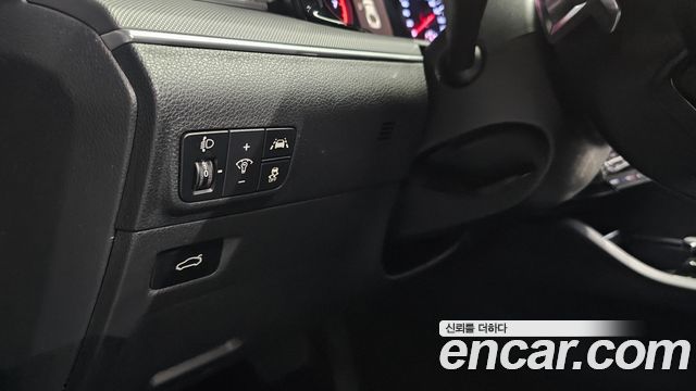 Kia K5 (III) 2.0 Prestige 2022 — фото 17