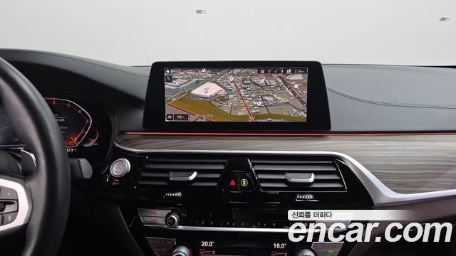 BMW 5 Series (G30) 530i xDrive M Sport Package Plus 2020 — фото 12