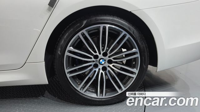 BMW 5 Series (G30) 530i xDrive M Sport Package Plus 2020 — фото 21