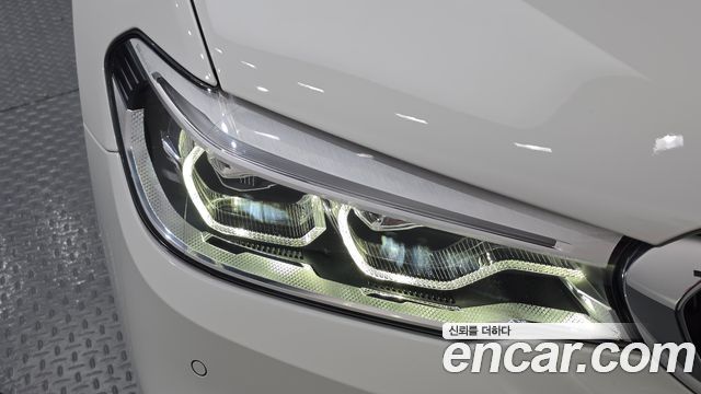 BMW 5 Series (G30) 530i xDrive M Sport Package Plus 2020 — фото 22