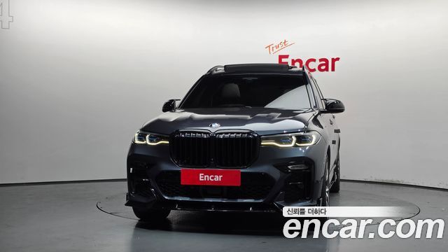BMW X7 (G07) M50i 6STR 2021 — фото 3