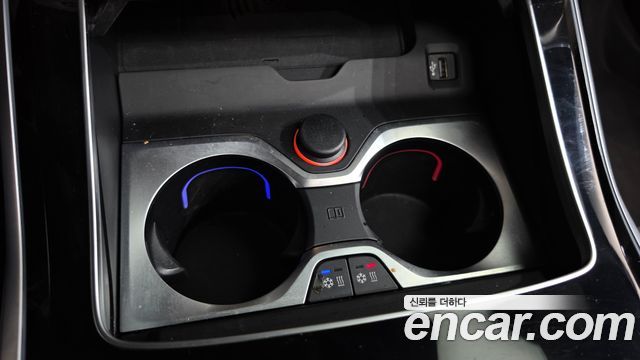 BMW X7 (G07) M50i 6STR 2021 — фото 28