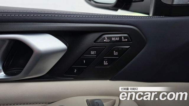 BMW X7 (G07) M50i 6STR 2021 — фото 31