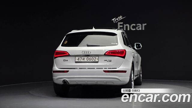 Audi Q5 35 TDI Quattro Dynamic 8R 2016 — фото 4